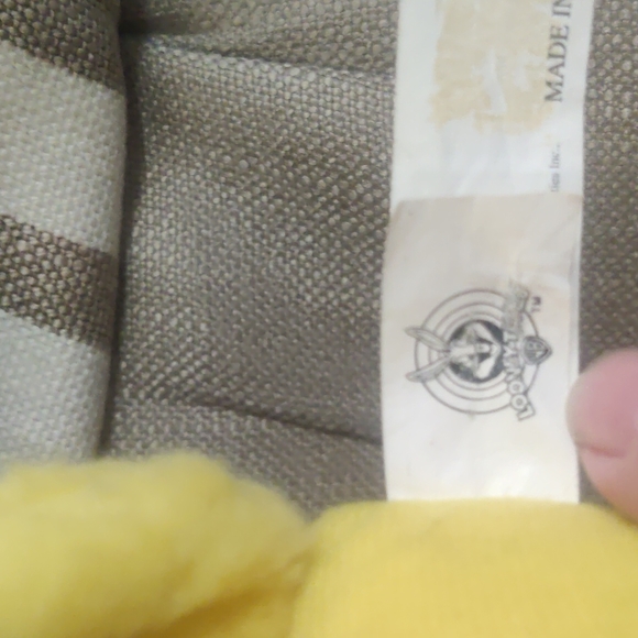 Warner Brothers Looney Tunes 17" TWEETY BIRD Plush Sylvester Slippers & PJs 1997 - Picture 3 of 3